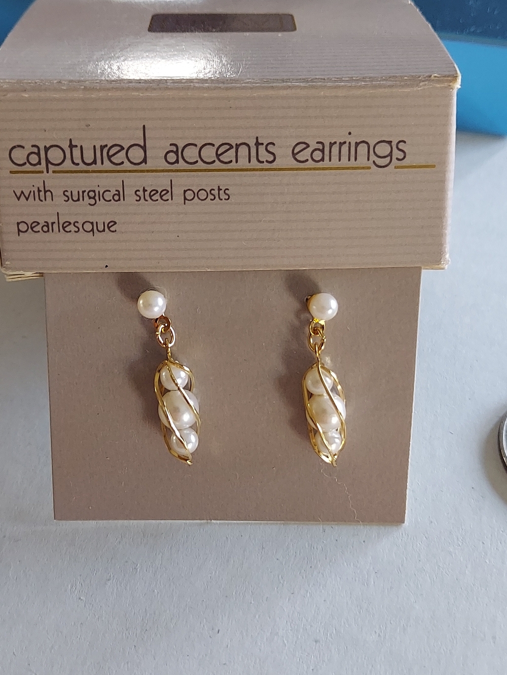 Vintage Avon Gold & White Pearl Drop Earrings